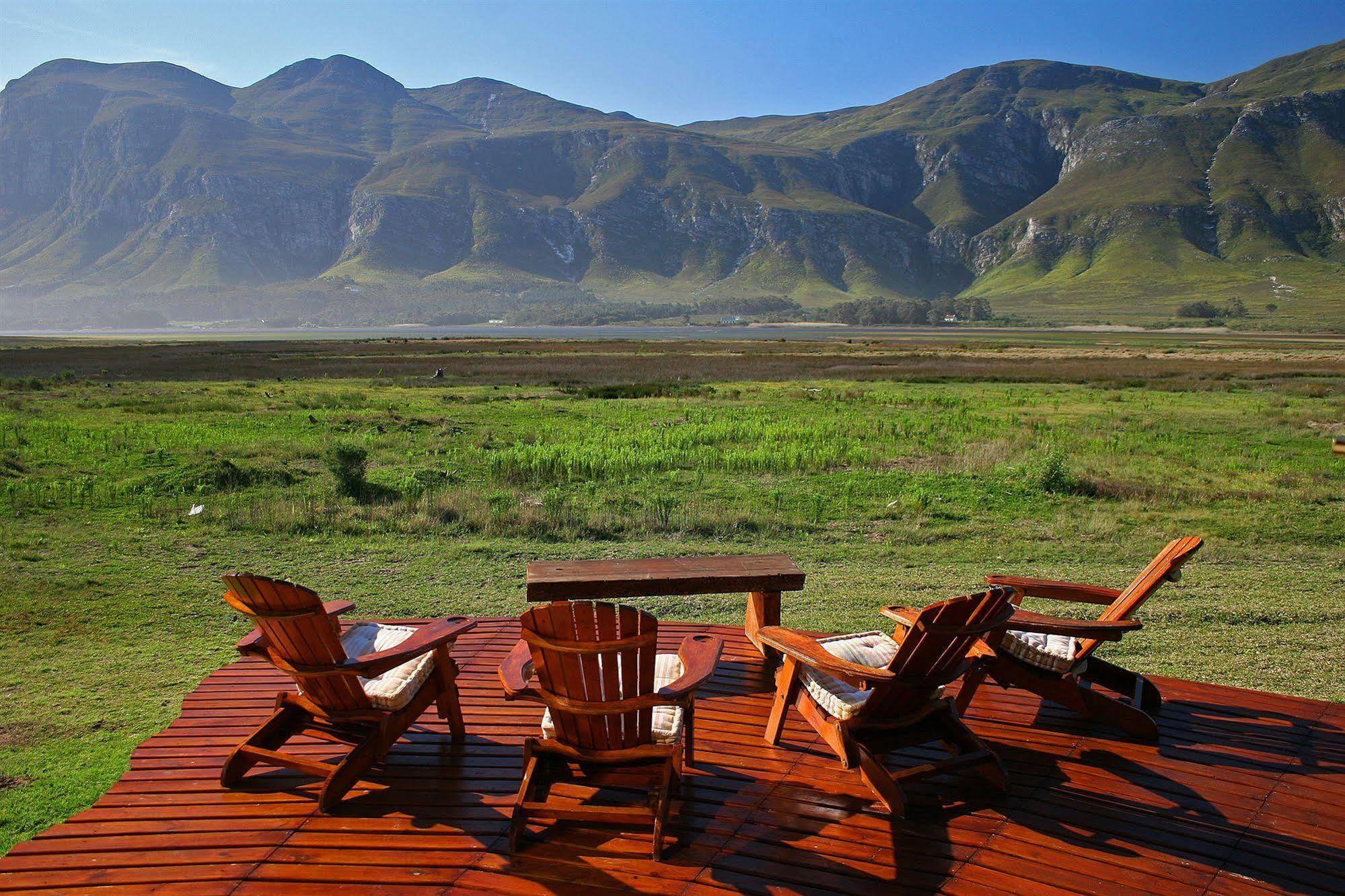 Mosaic Lagoon Lodge ستانفورد المظهر الخارجي الصورة