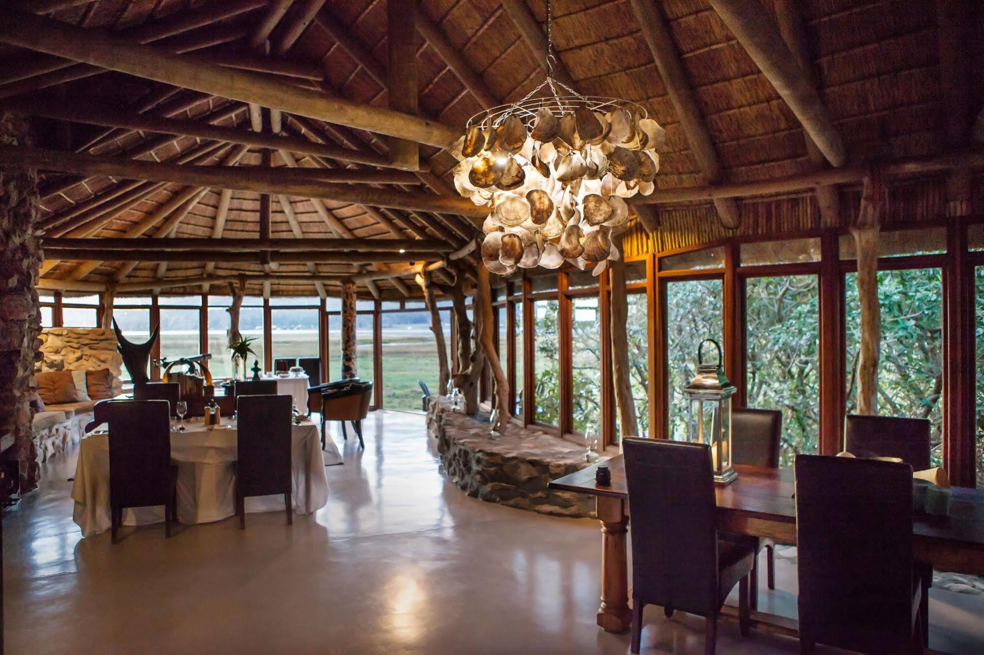 Mosaic Lagoon Lodge ستانفورد المظهر الخارجي الصورة